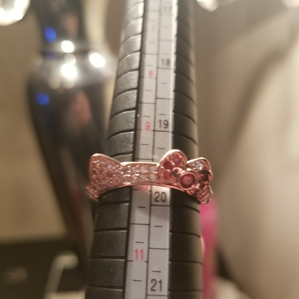 Size 10 Fragrant Jewels Hello Kitty Ring